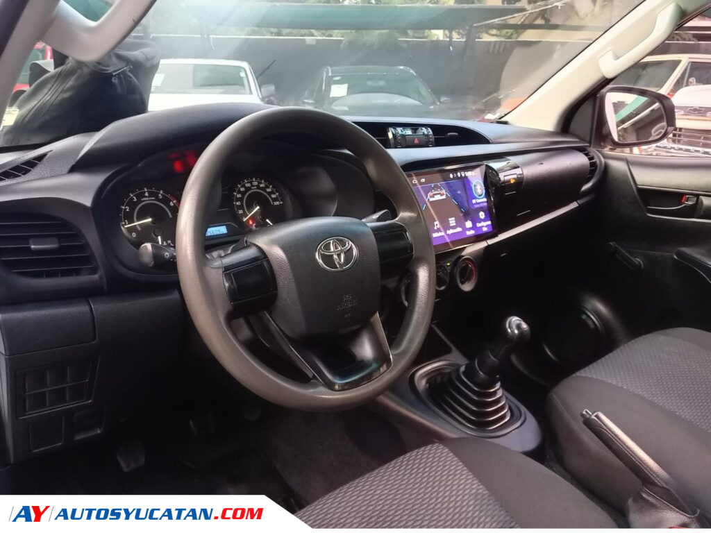 Toyota Hilux Estacas 2022