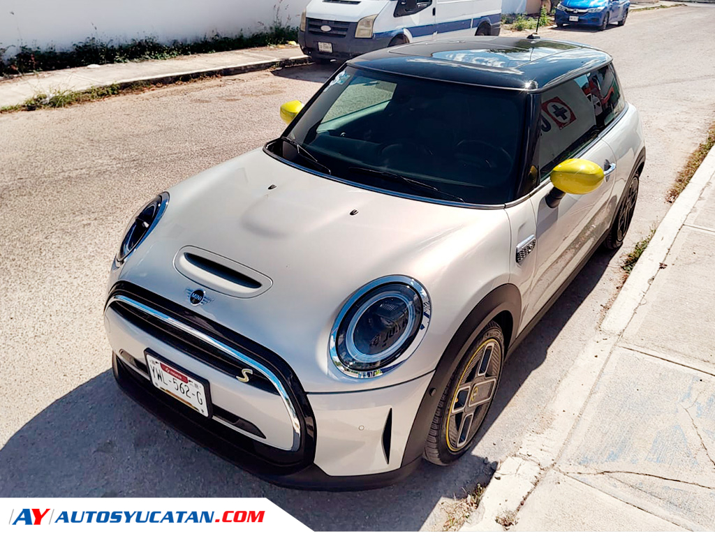 Mini Cooper SE Iconic 2022
