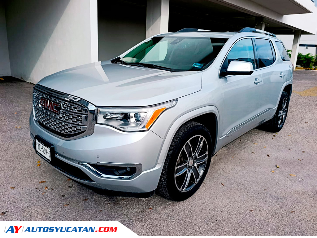 GMC Acadia Denali AWD 2018