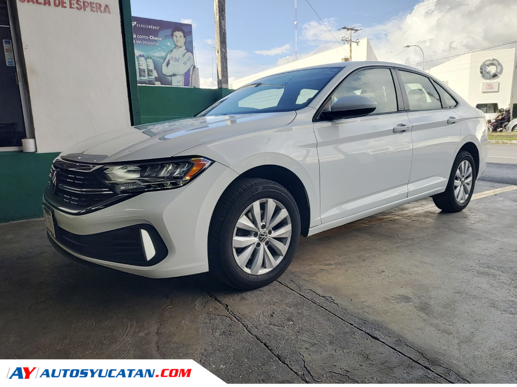 Volkswagen Jetta Comfortline 2023