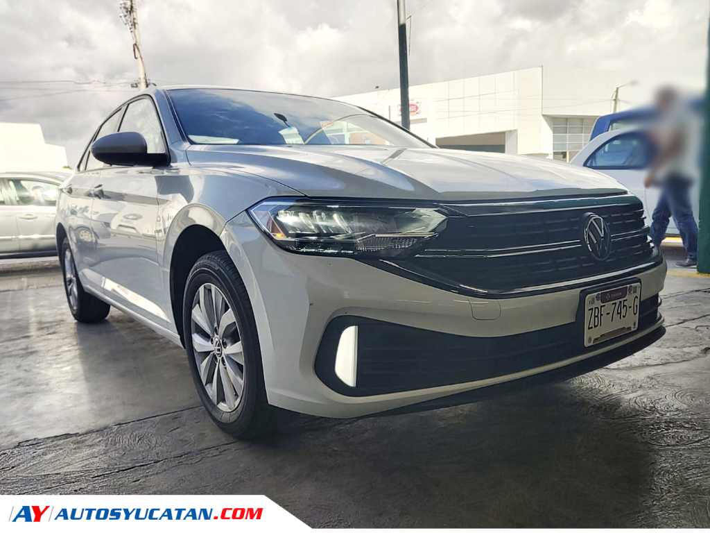 Volkswagen Jetta Comfortline 2023