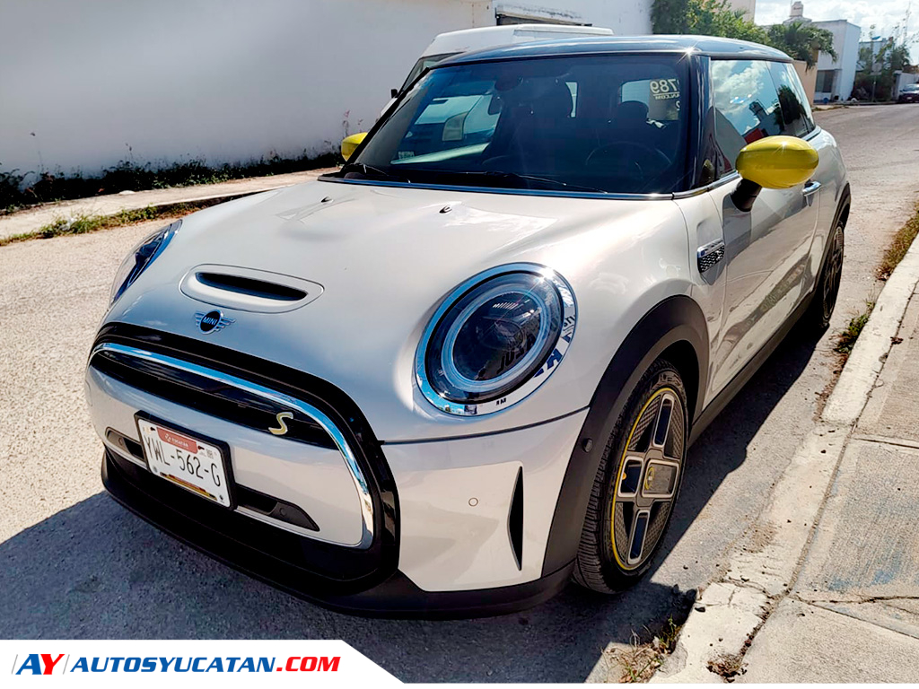 Mini Cooper SE Iconic 2022