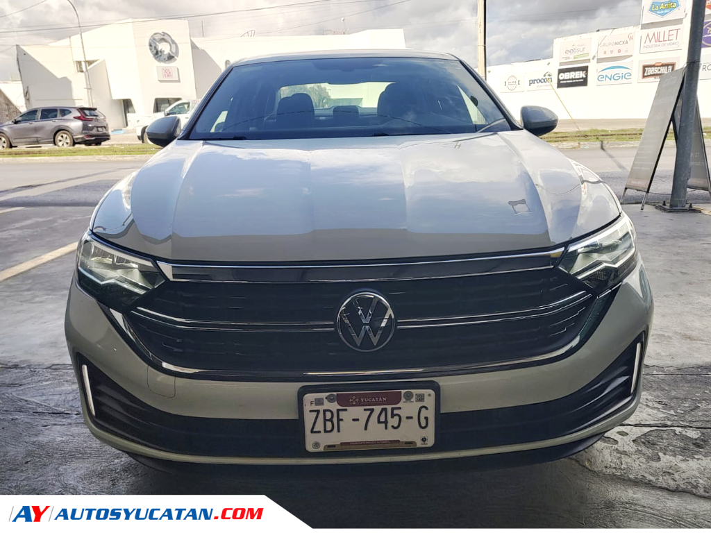 Volkswagen Jetta Comfortline 2023