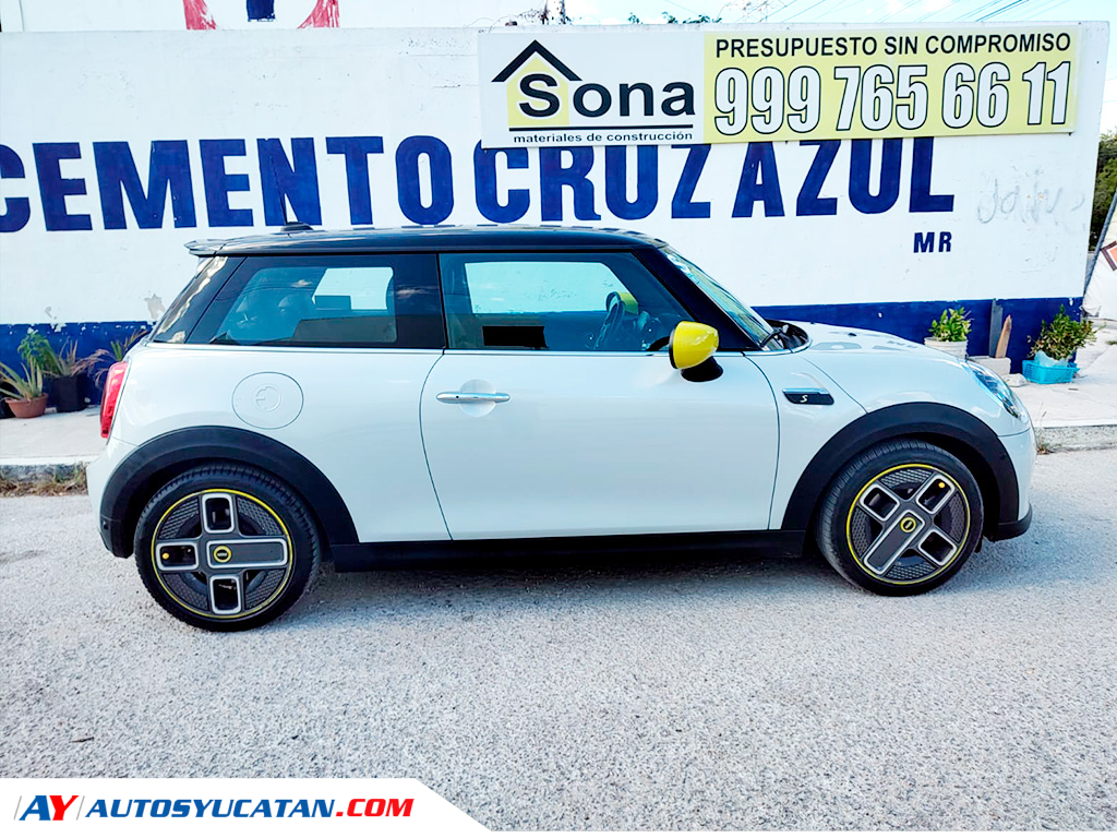 Mini Cooper SE Iconic 2022