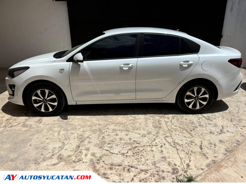 KIA RIO 2021 VERSIÓN EX