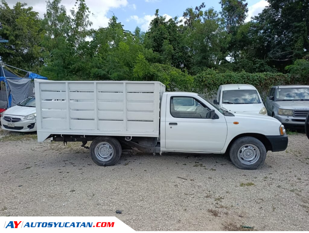 Nissan Estacas STD Clima 2011