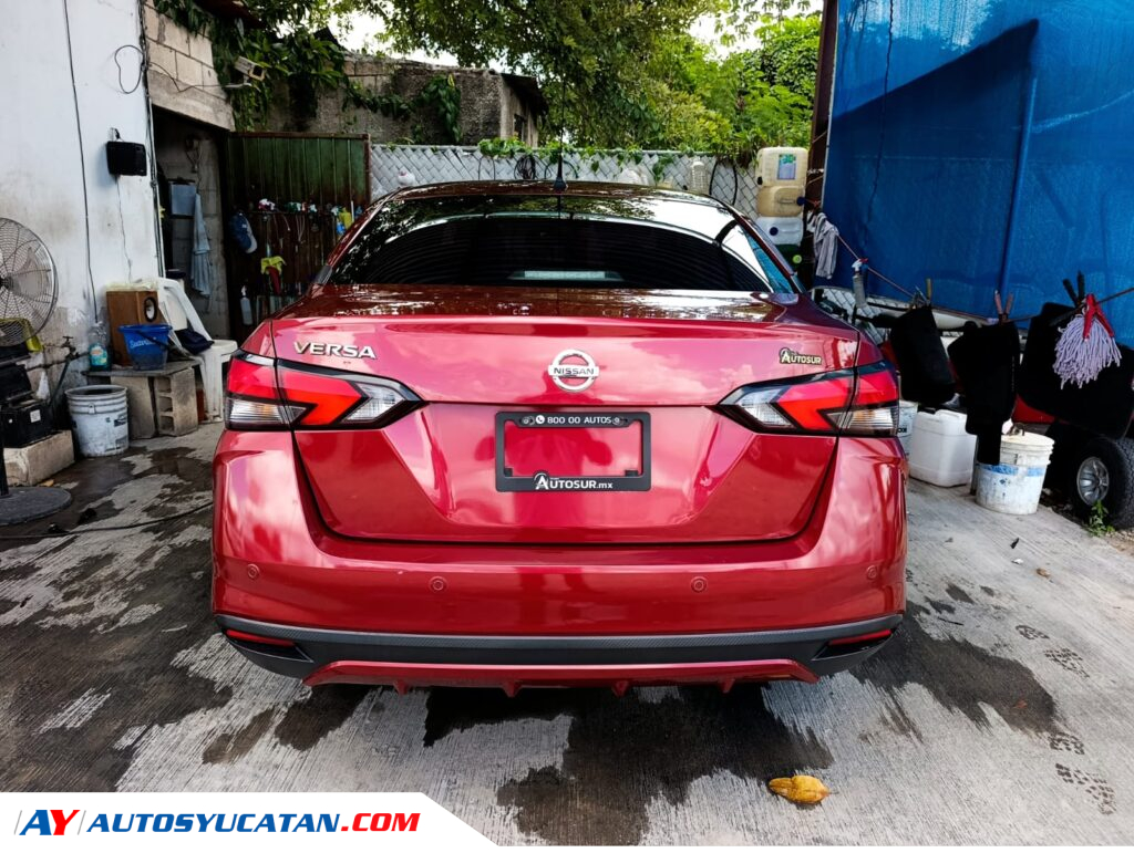 Nissan Versa Sense Automático 2021
