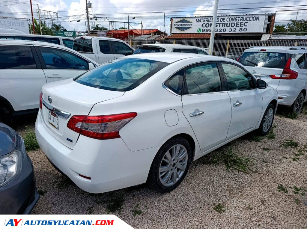 Nissan Sentra Exclusive 2015