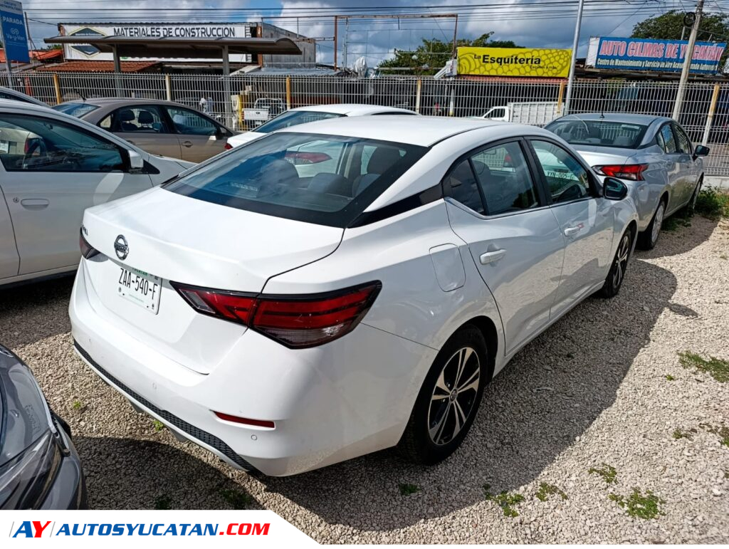 Nissan Sentra Automático 2020