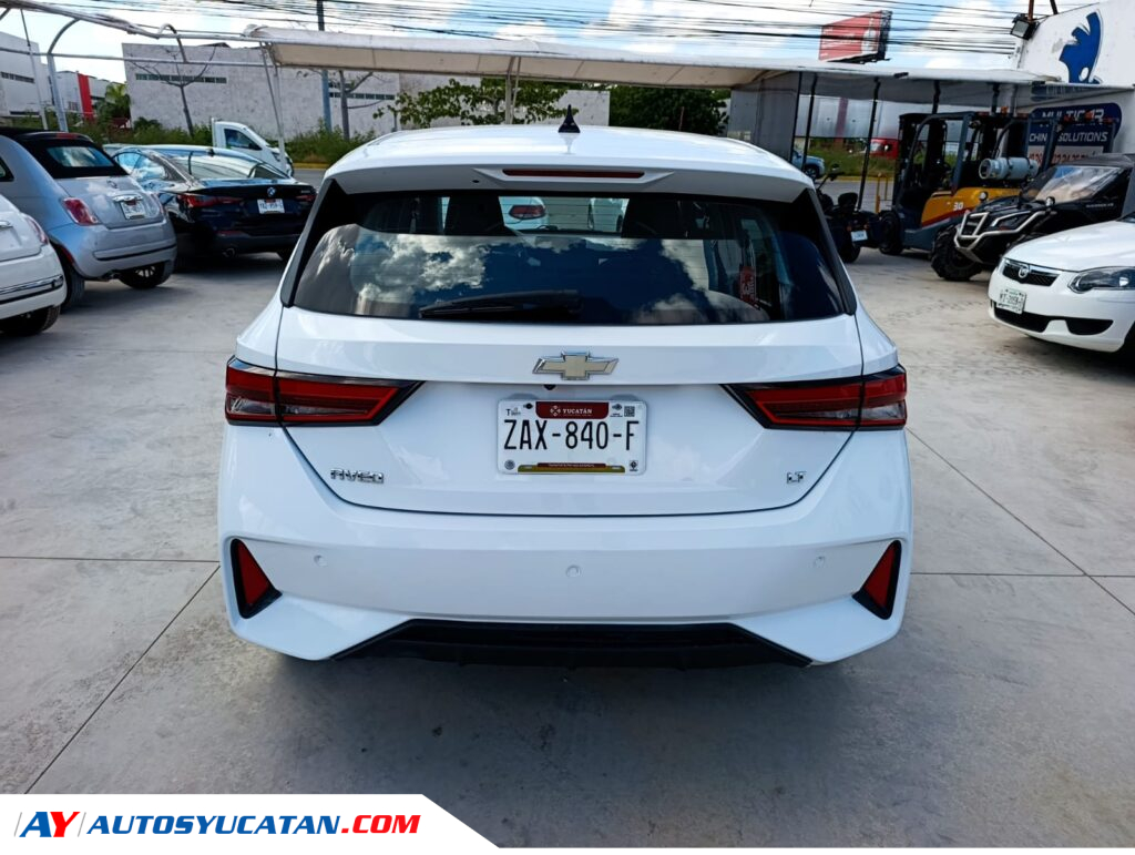 Chevrolet Aveo LT Hachtback 2024