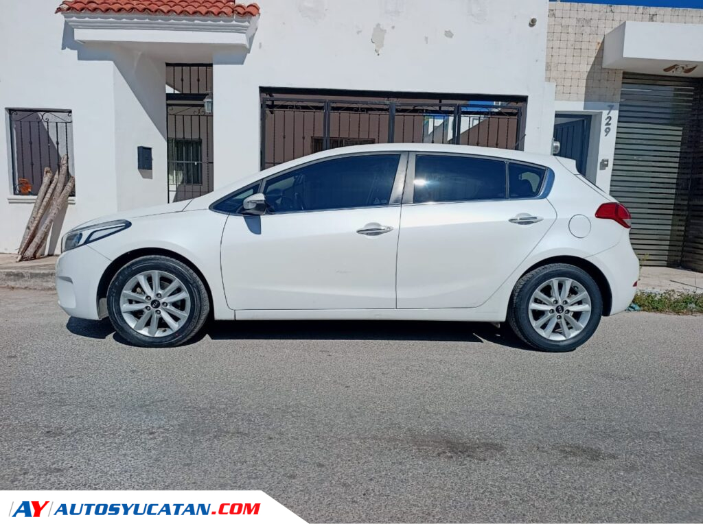 Kia Forte Hatchback 2018