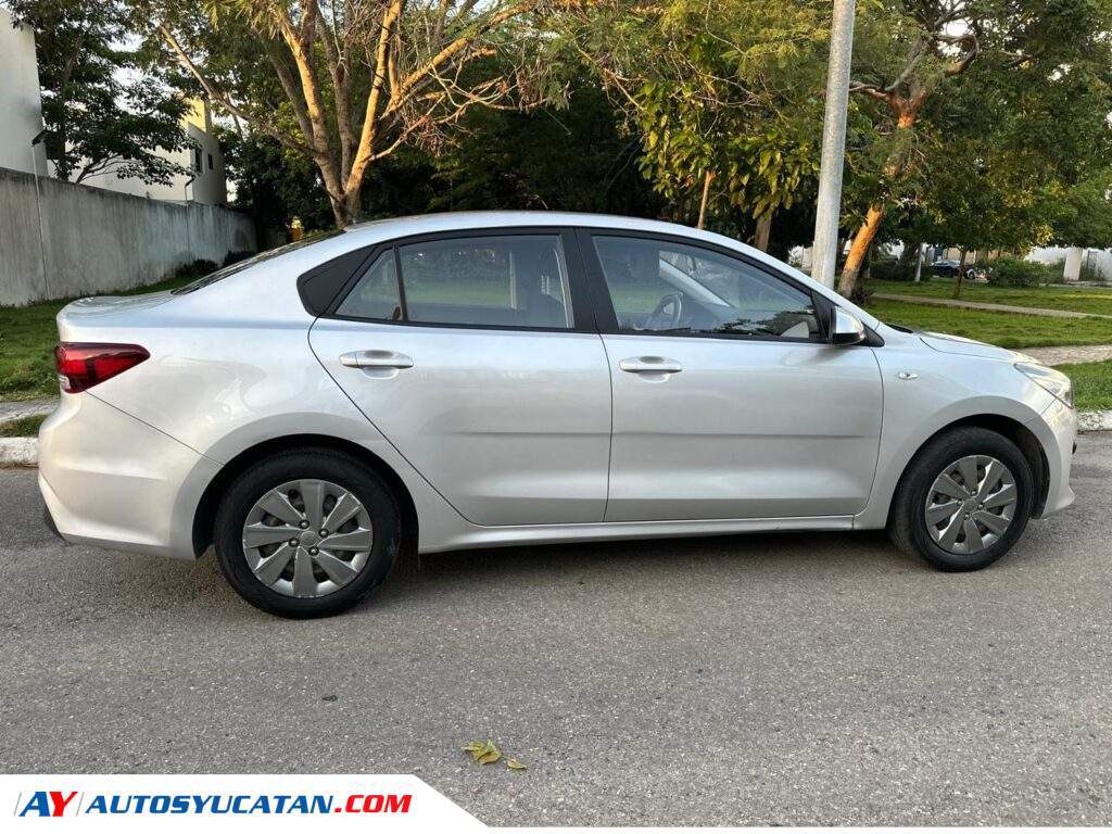 Kia Rio Automático 2020