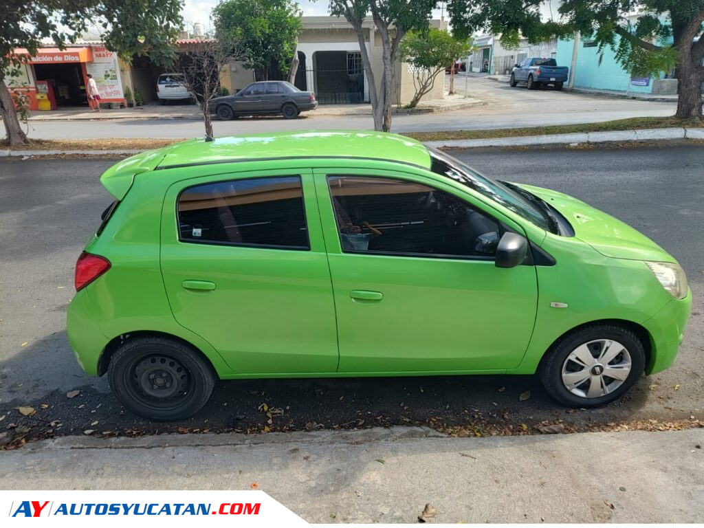 Mitsubishi Mirage GLX  2015