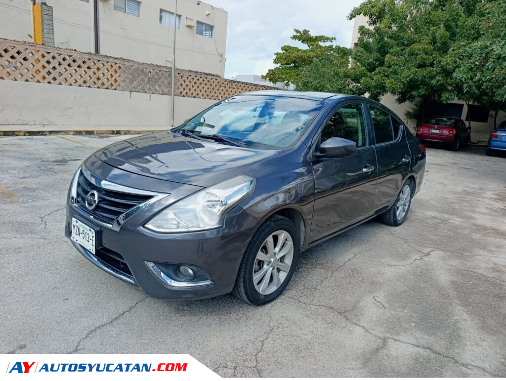 Nissan Versa Advance 2017