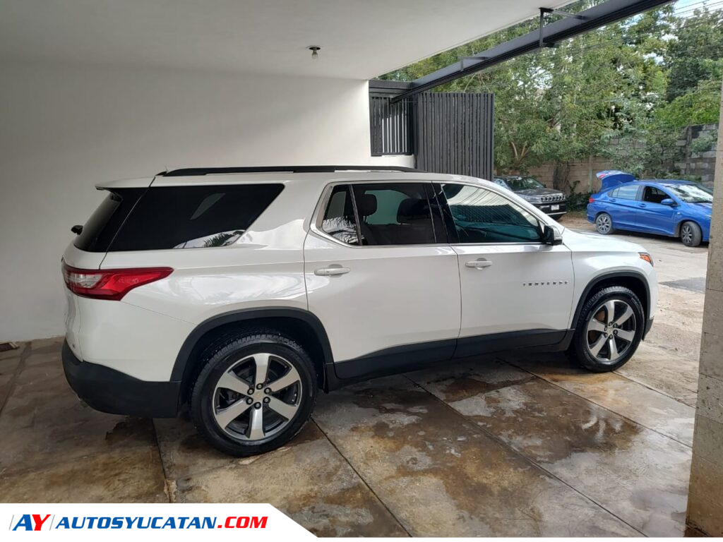 Chevrolet Traverse versión LT de 7 pasajeros 2020