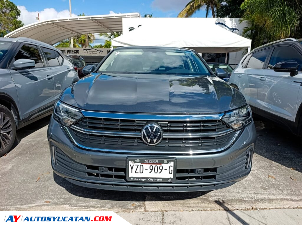 Volkswagen Jetta Confortline 2024