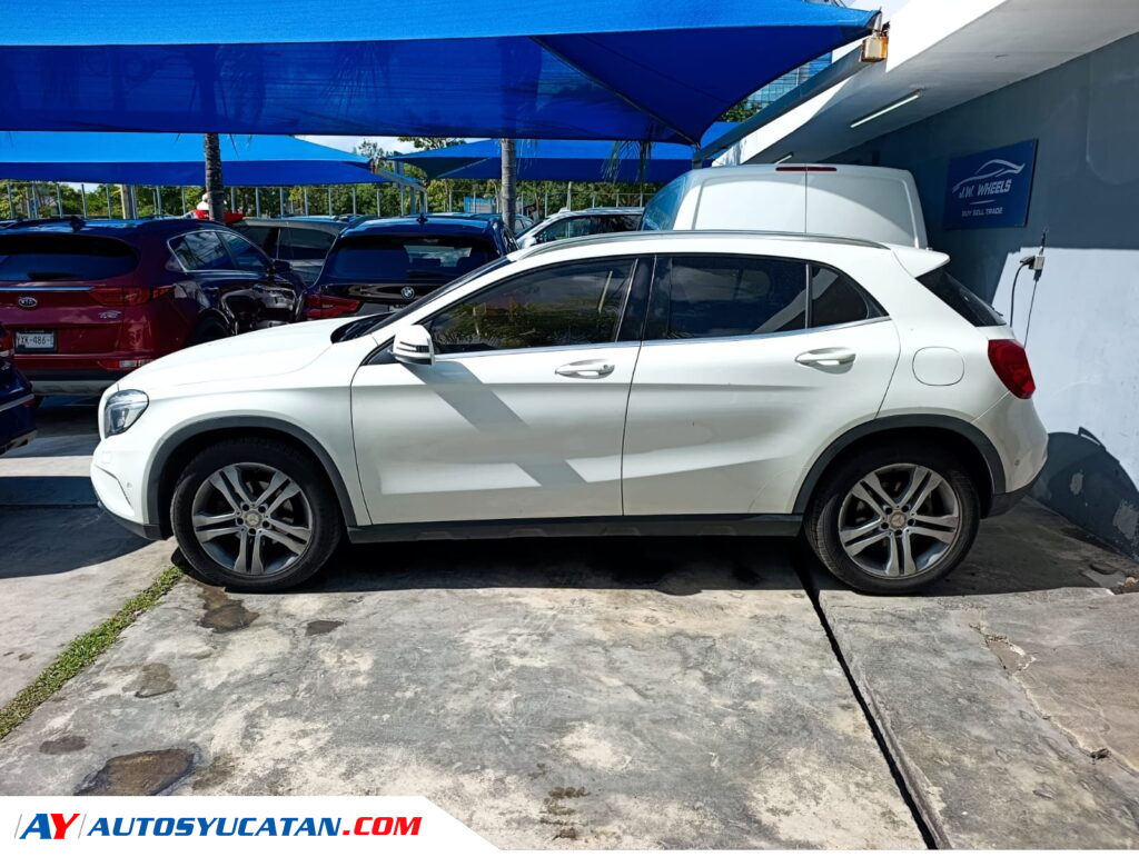 Mercedes GLA 200 2017