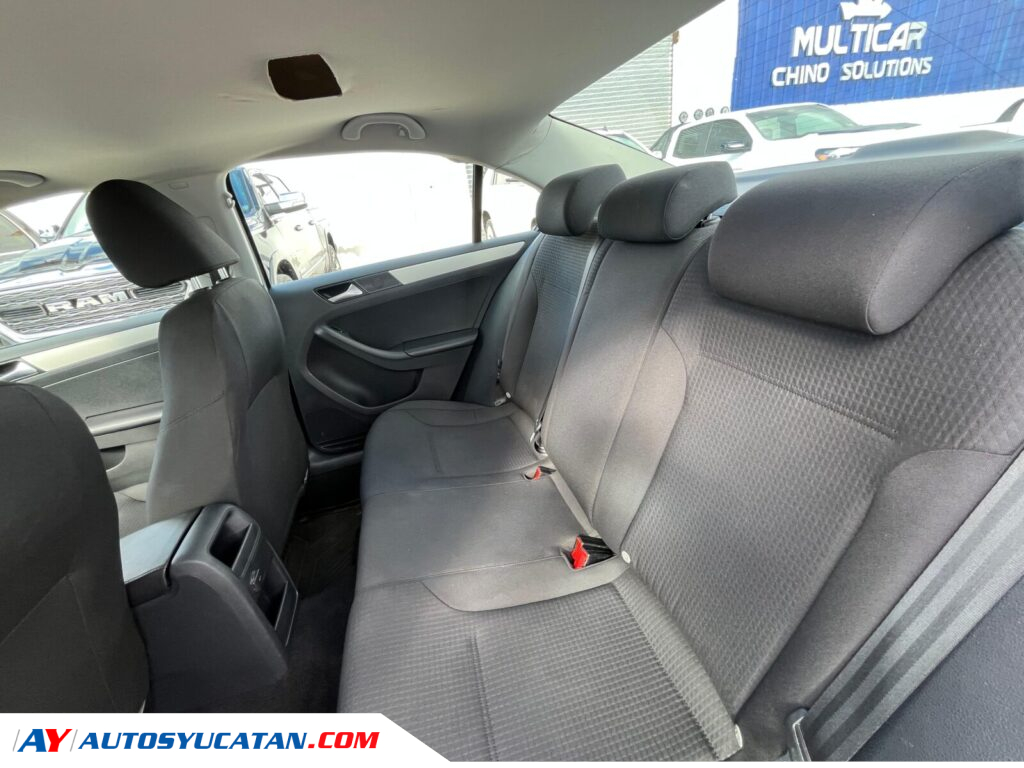 Volkswagen Jetta 2018