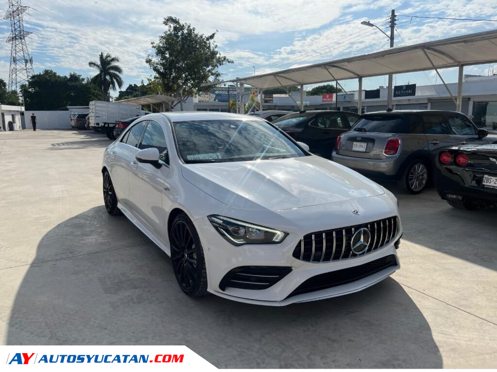 Mercedes Benz CLA 35 AMG 2023