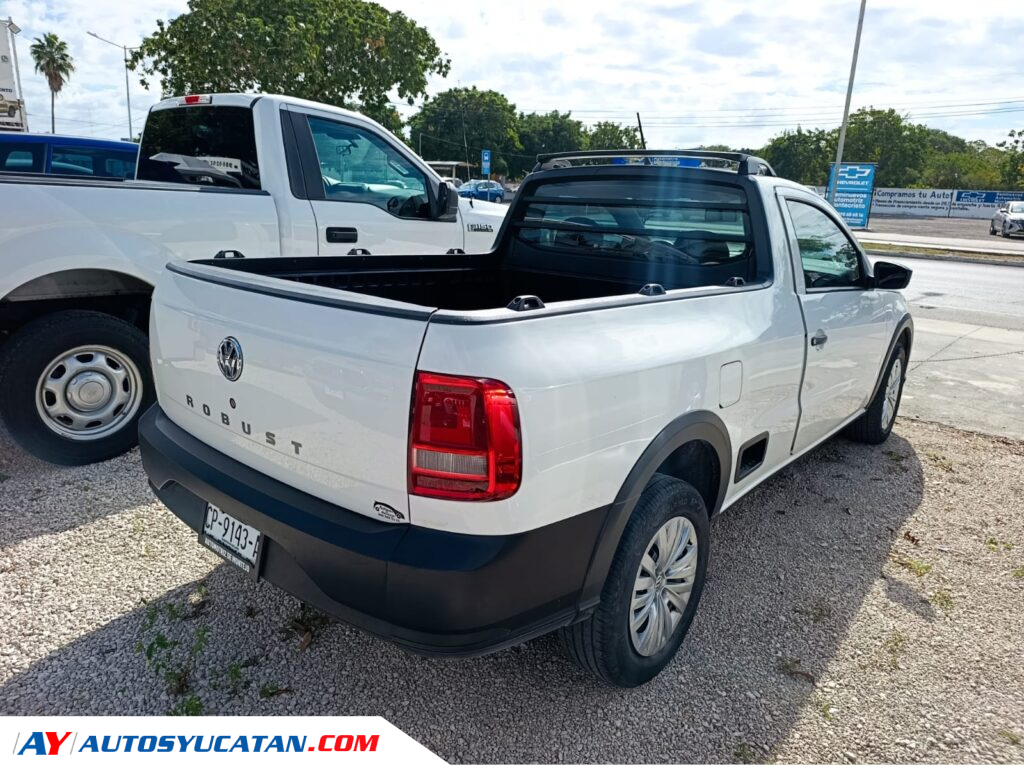 Volkswagen Saveiro Robust 2023