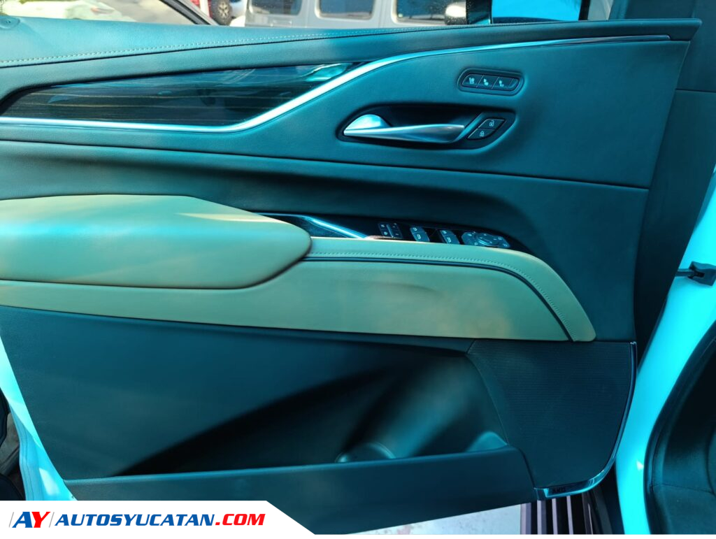 Cadillac Escalade 2023