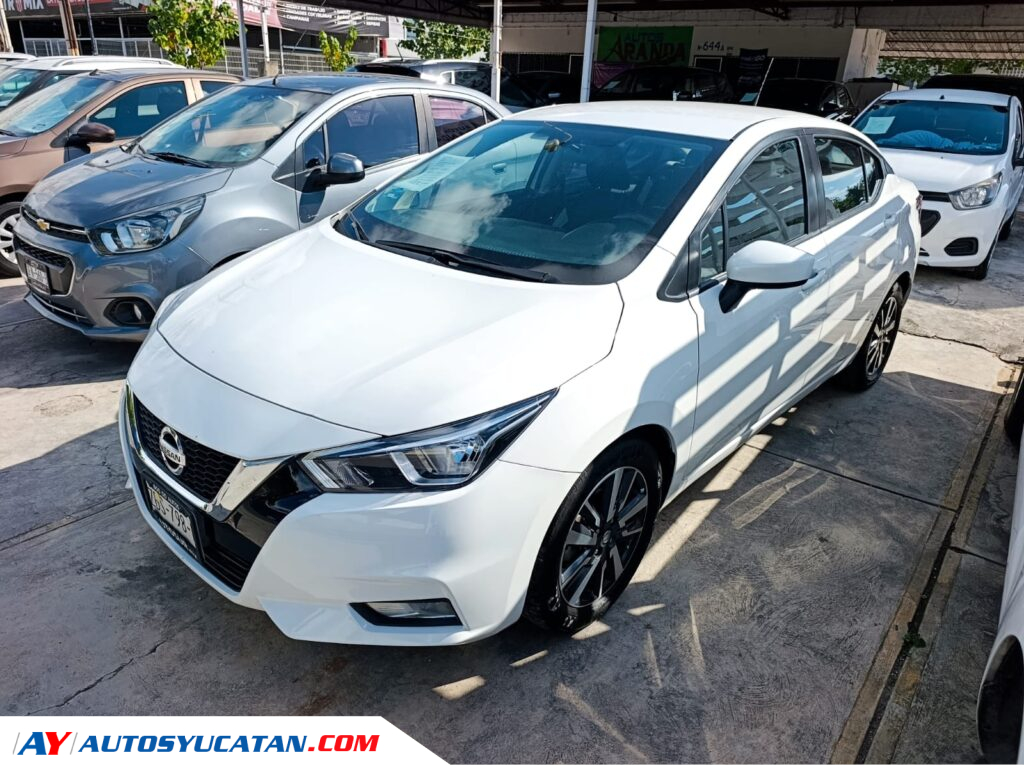 Nissan Versa Advance 2022