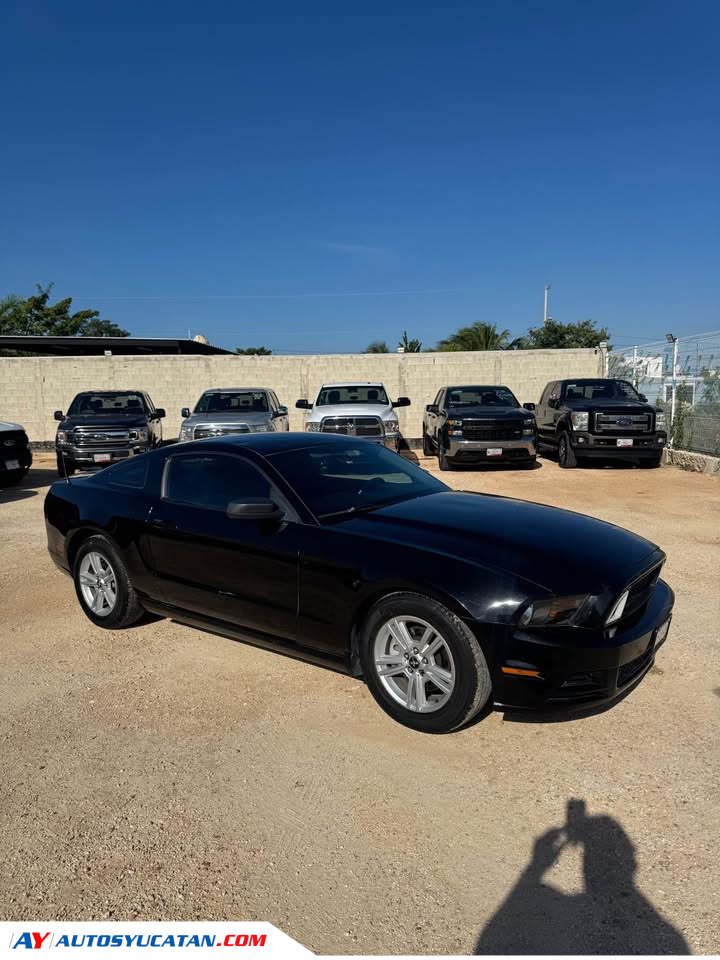 FORD MUSTANG 2014 COUPE