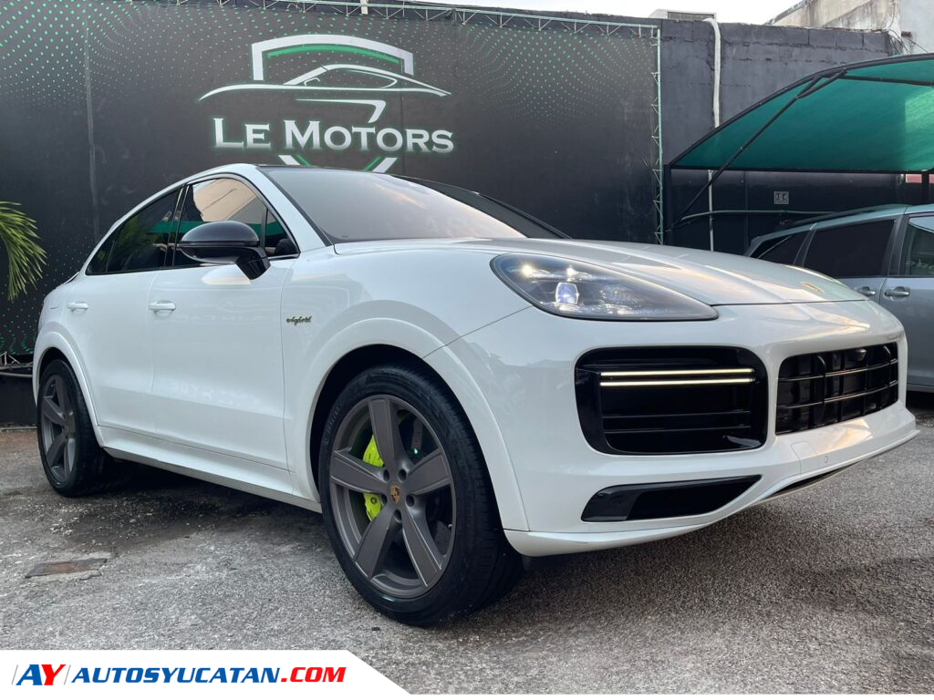 Porsche Cayenne Turbo S Hybrid 2020