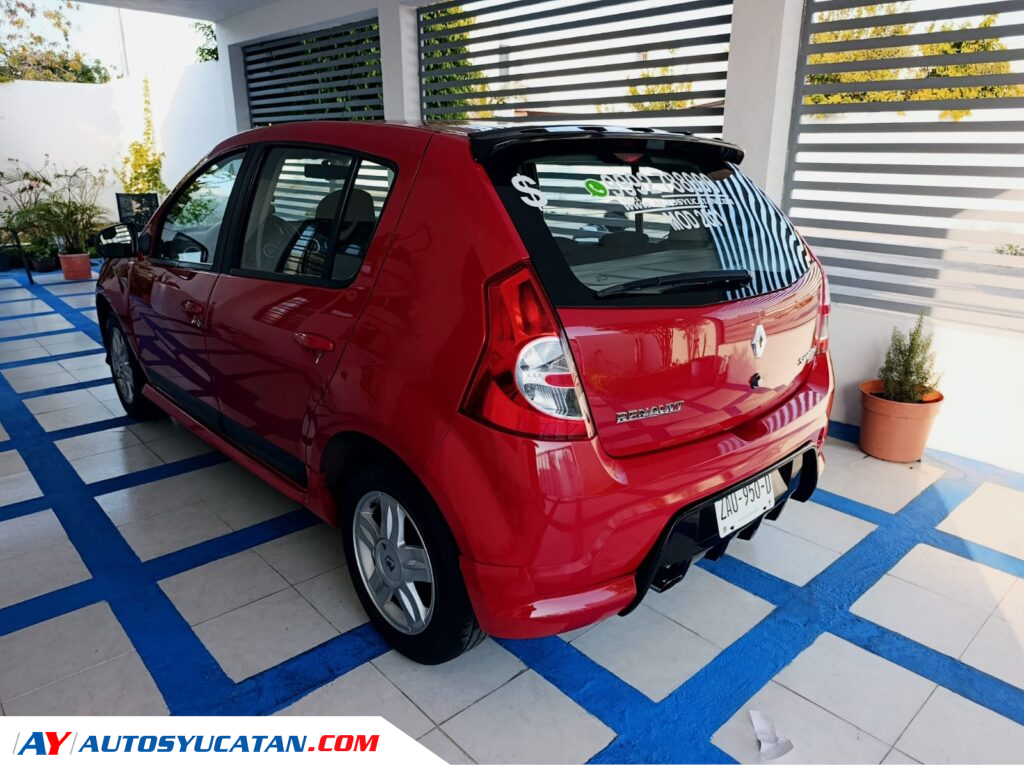 Renault Sandero Dynamic 2011