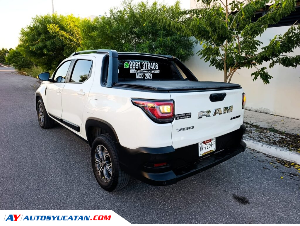 Dodge RAM 700 Laramie 2021