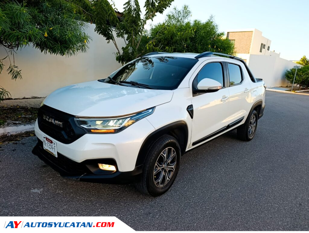 Dodge RAM 700 Laramie 2021