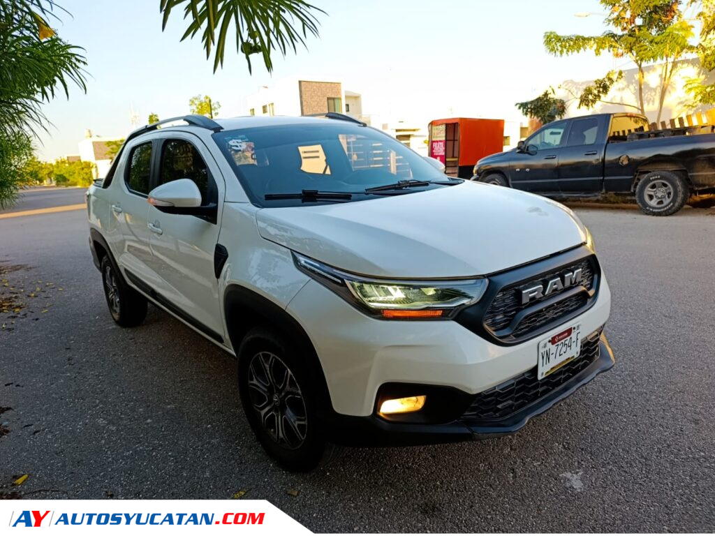 Dodge RAM 700 Laramie 2021