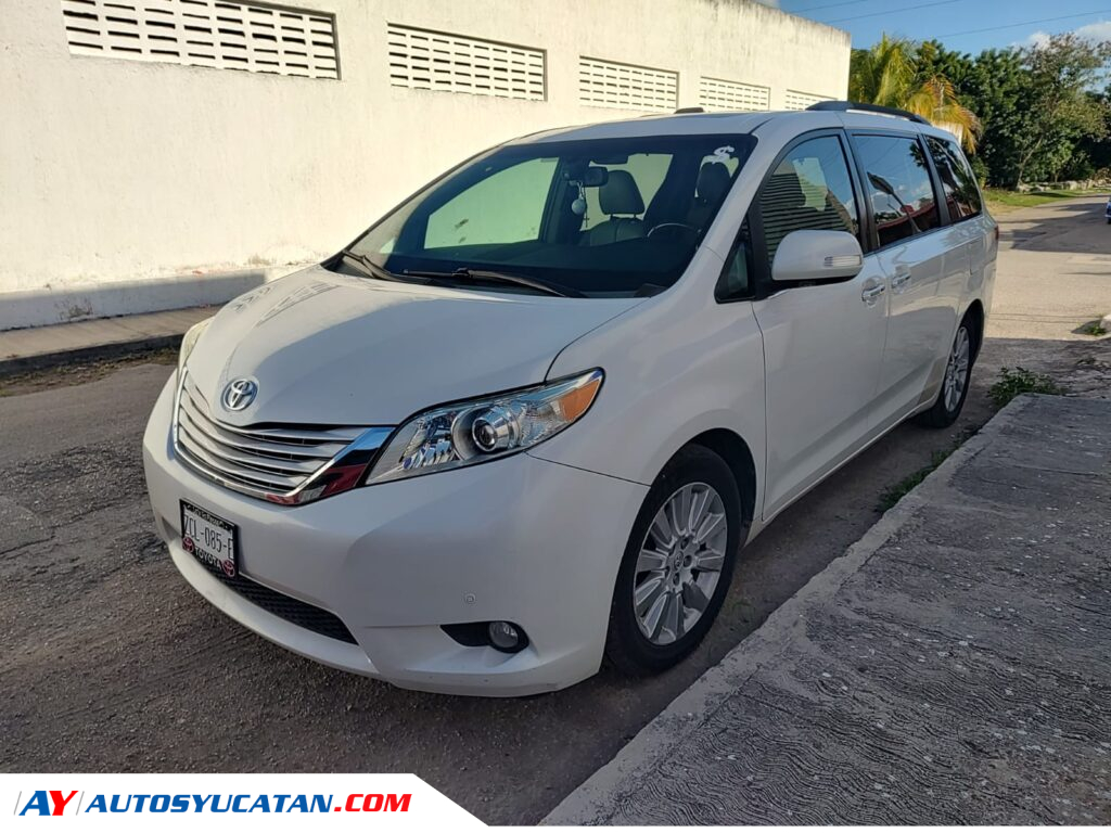 Toyota Sienna Limited 2013