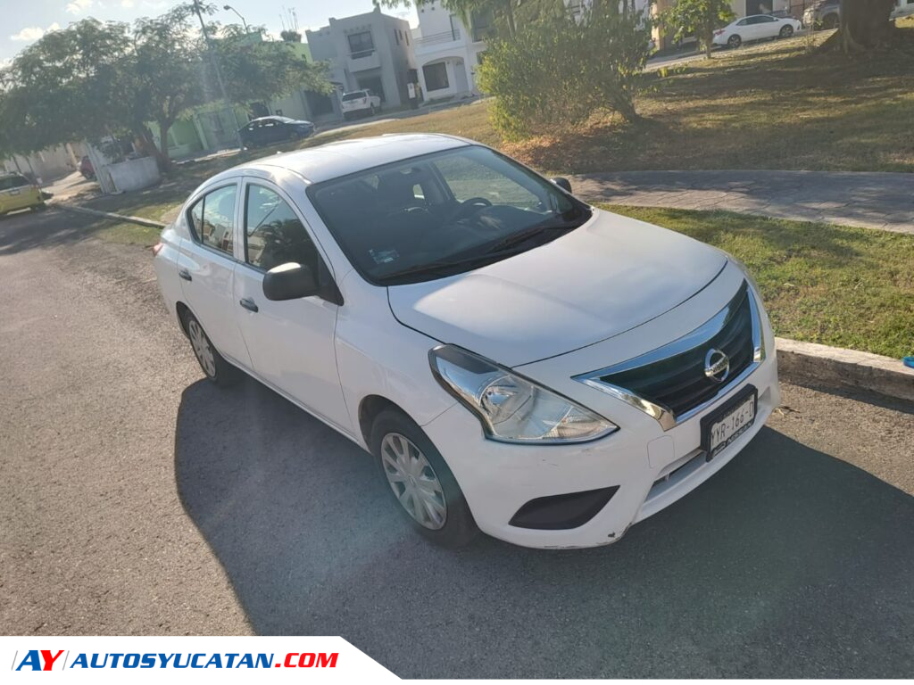 Nissan Versa Sense 2018