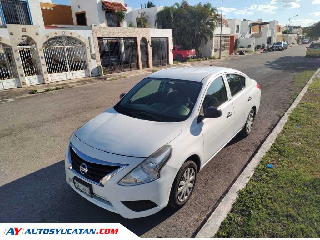 Nissan Versa Sense 2018