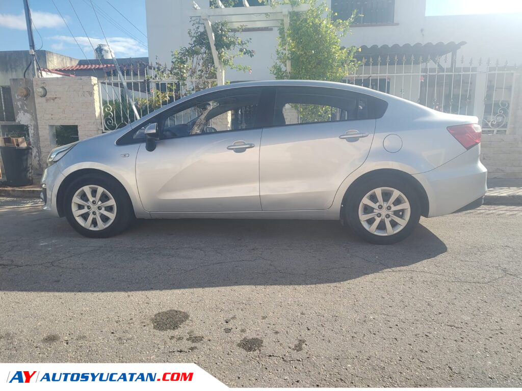 Kia Rio LX Sedan 2017