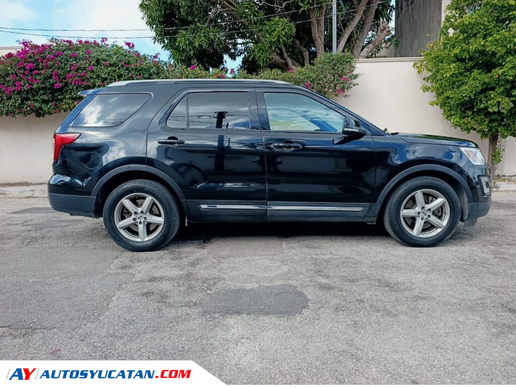 Ford Explorer XLT 2017