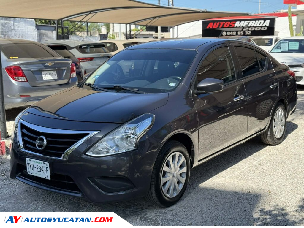IMPECABLE NISSAN VERSA 2016 ESTANDAR