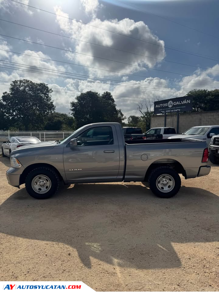 DODGE RAM 1500 SPORT 2020