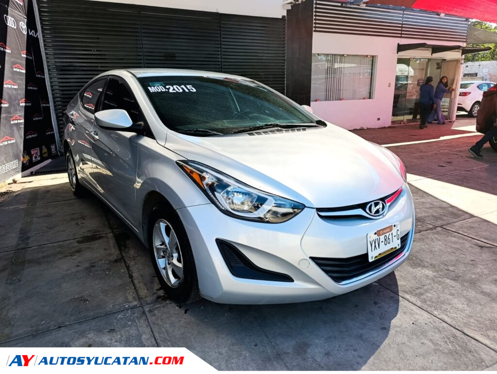 Hyundai Elantra STD 2015