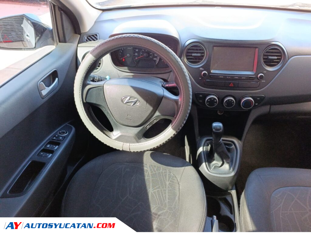 Hyundai Grand i10 STD 2015