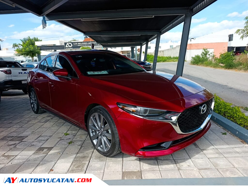 Mazda 3 Sedán Touring 2024