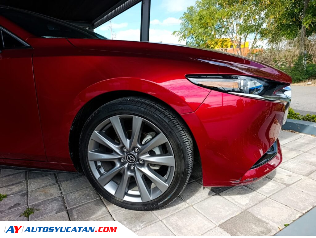 Mazda 3 Sedán Touring 2024