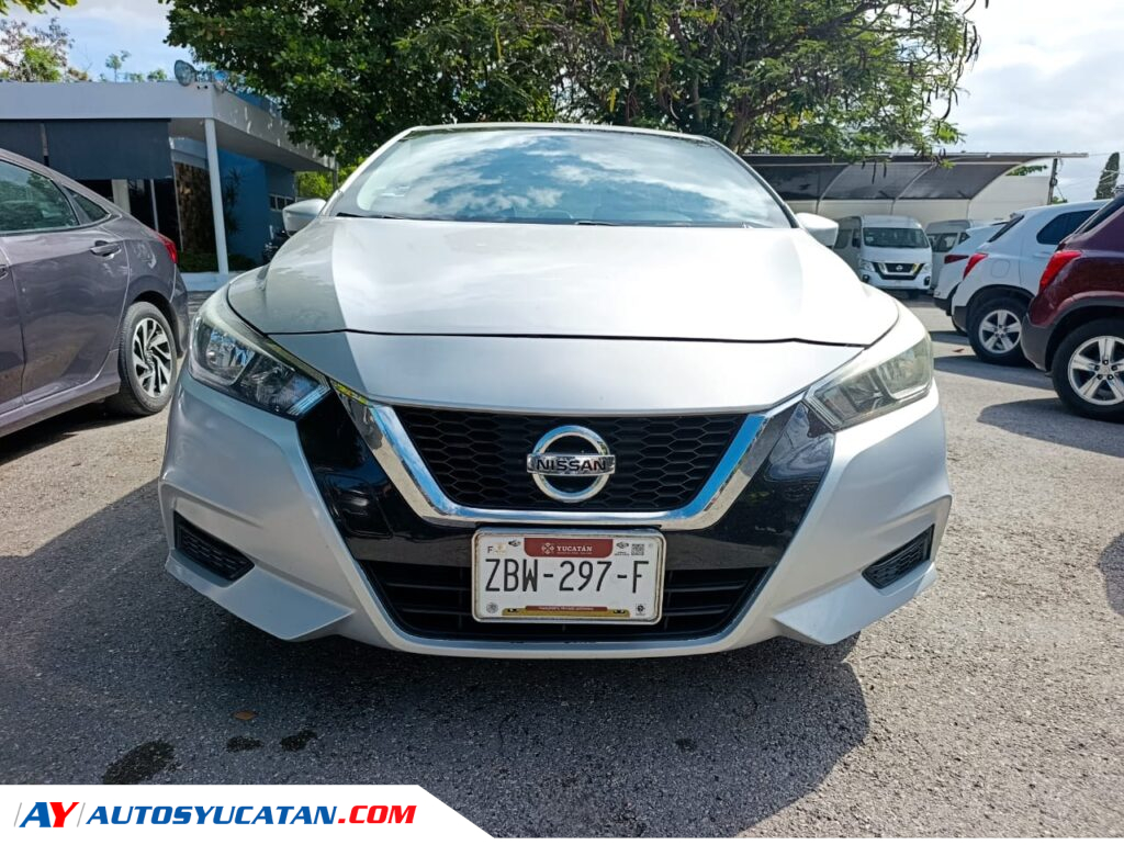 Nissan Versa 2021