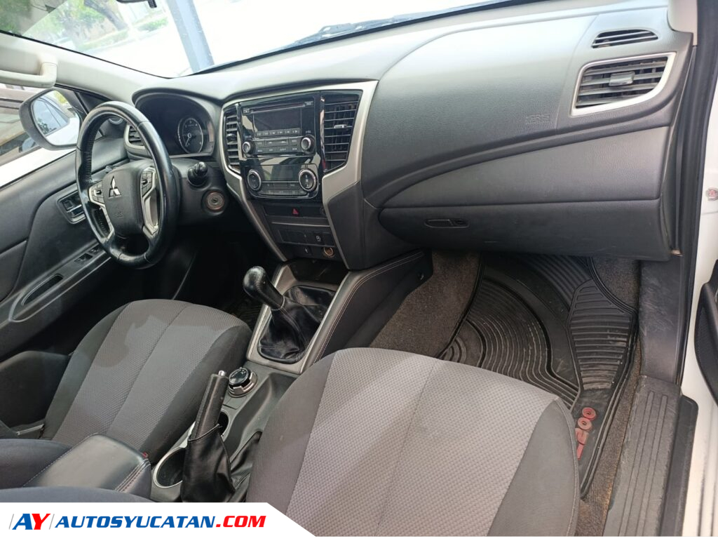 Mitsubishi L200 2022