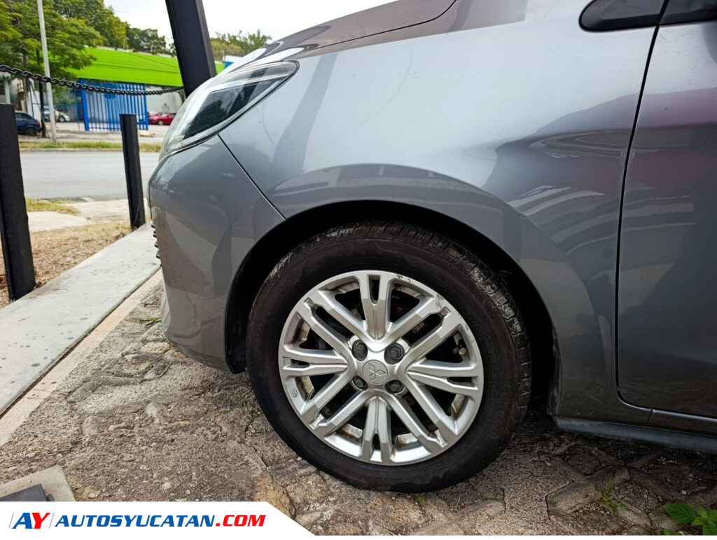 Mitsubishi Mirage G4 2021