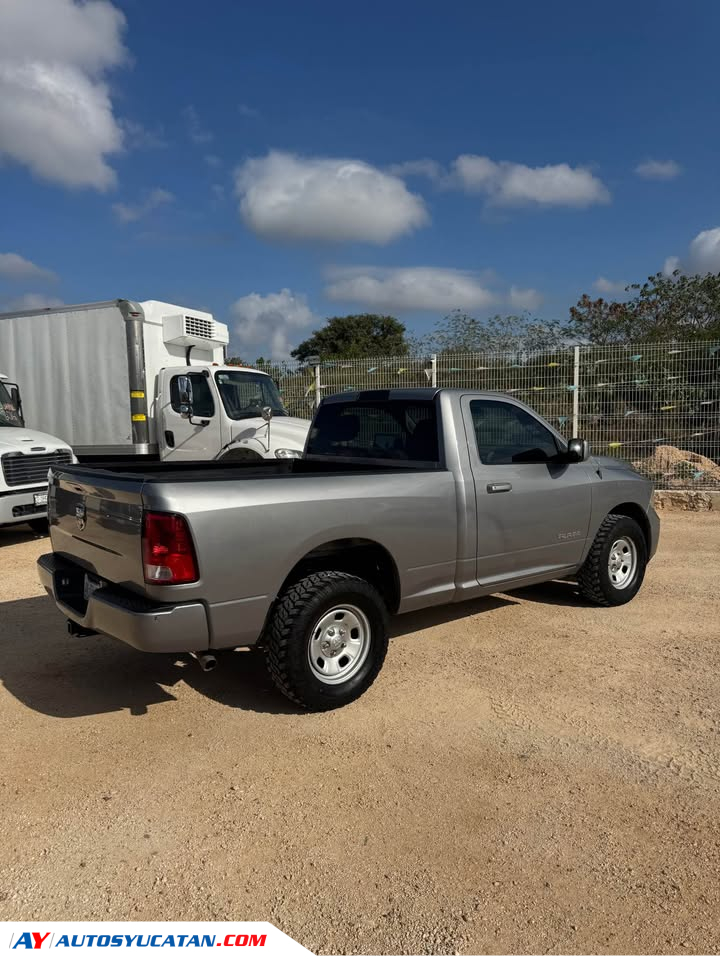 DODGE RAM 1500 SPORT 2020