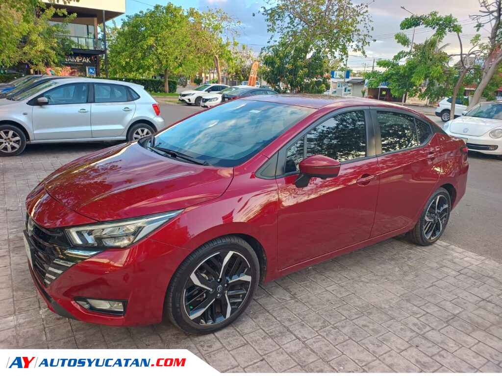 VERSA EXCLUSIVE 2023 COMO NUEVO