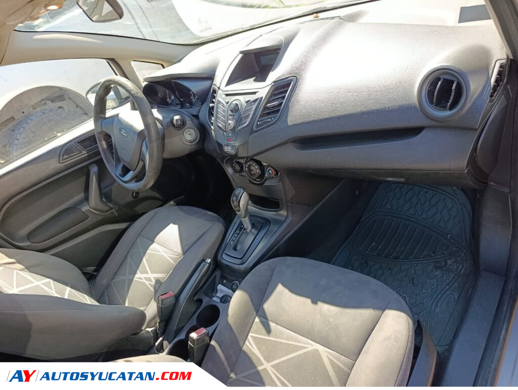 Ford Fiesta Automático 2015