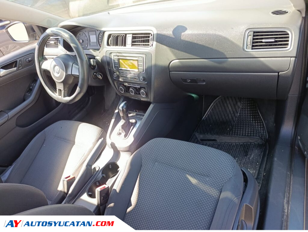 Volkswagen Jetta 2014